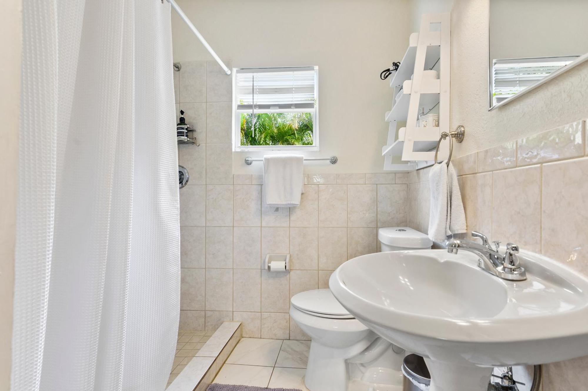 Chic Downtown Vacation Home And Guest Home West Palm Beach Eksteriør billede